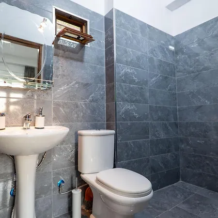 Kejd Apartment *